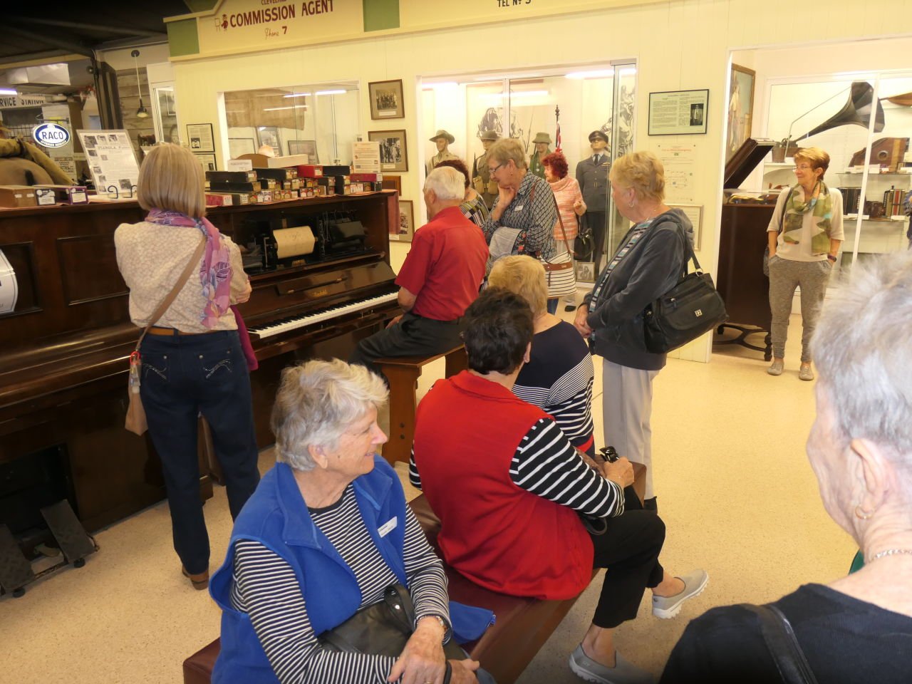 Redlands Museum Coach - 18 May 21.
Pianola music player