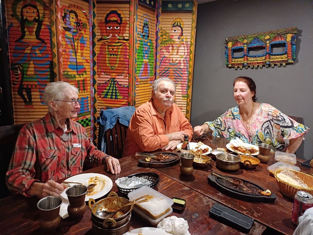 A very convivial evening. Good food, good wine & good Company.  
New Farm Branch Dinner at The Klay Oven,  Florence Street, Teneriffe. 

April 2024.