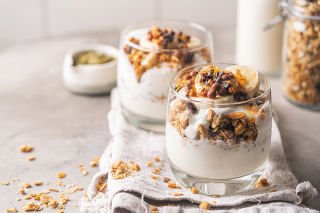 Slow cooker homemade yoghurt