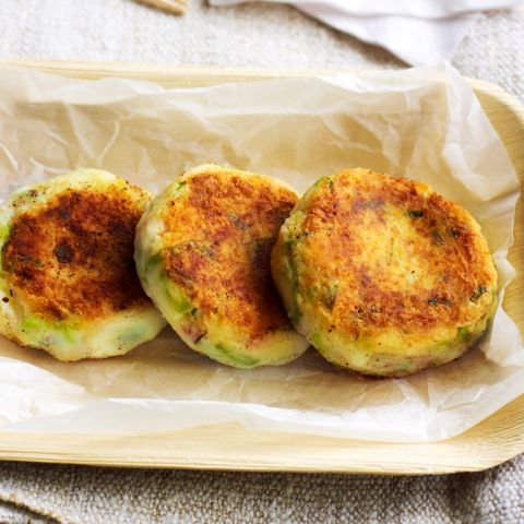 Sour cream and bacon potato cakes